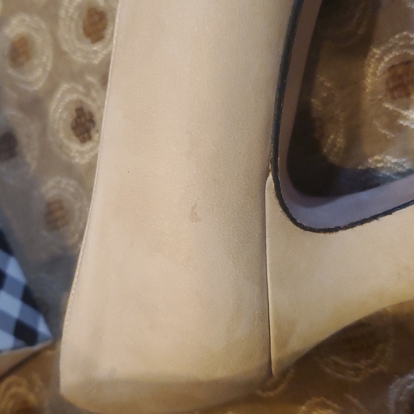 Delman bone heels - Picture 6 of 8